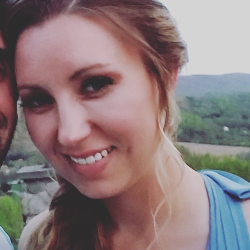 Meet your Posher, Tiffany
